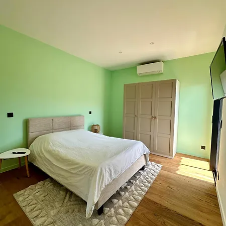 Cosy Avec Sa Piscine Villa *