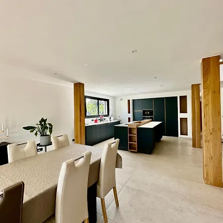 빌라 Cosy Avec Sa Piscine 그리모