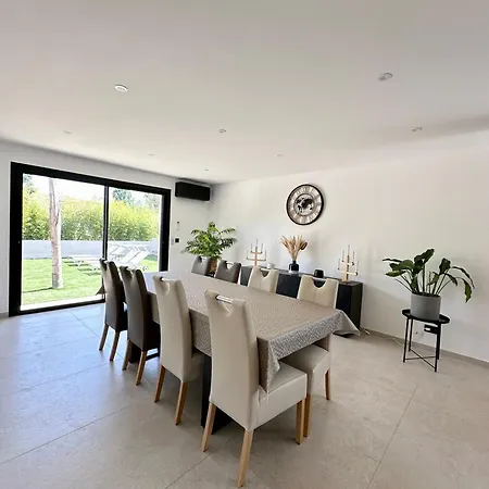 Vila Cosy Avec Sa Piscine *