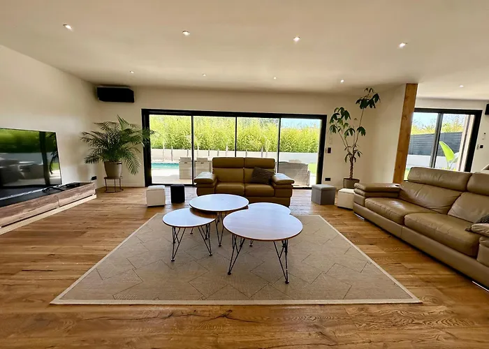 Cosy Avec Sa Piscine Villa Grimaud